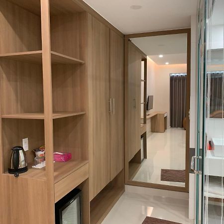 Tan Cuu Long Hotel Хошимин Екстериор снимка