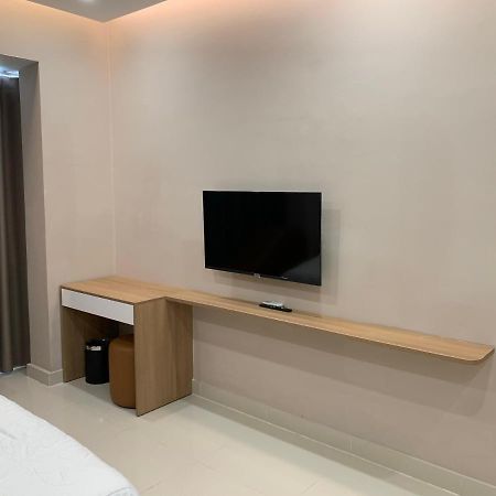 Tan Cuu Long Hotel Хошимин Екстериор снимка