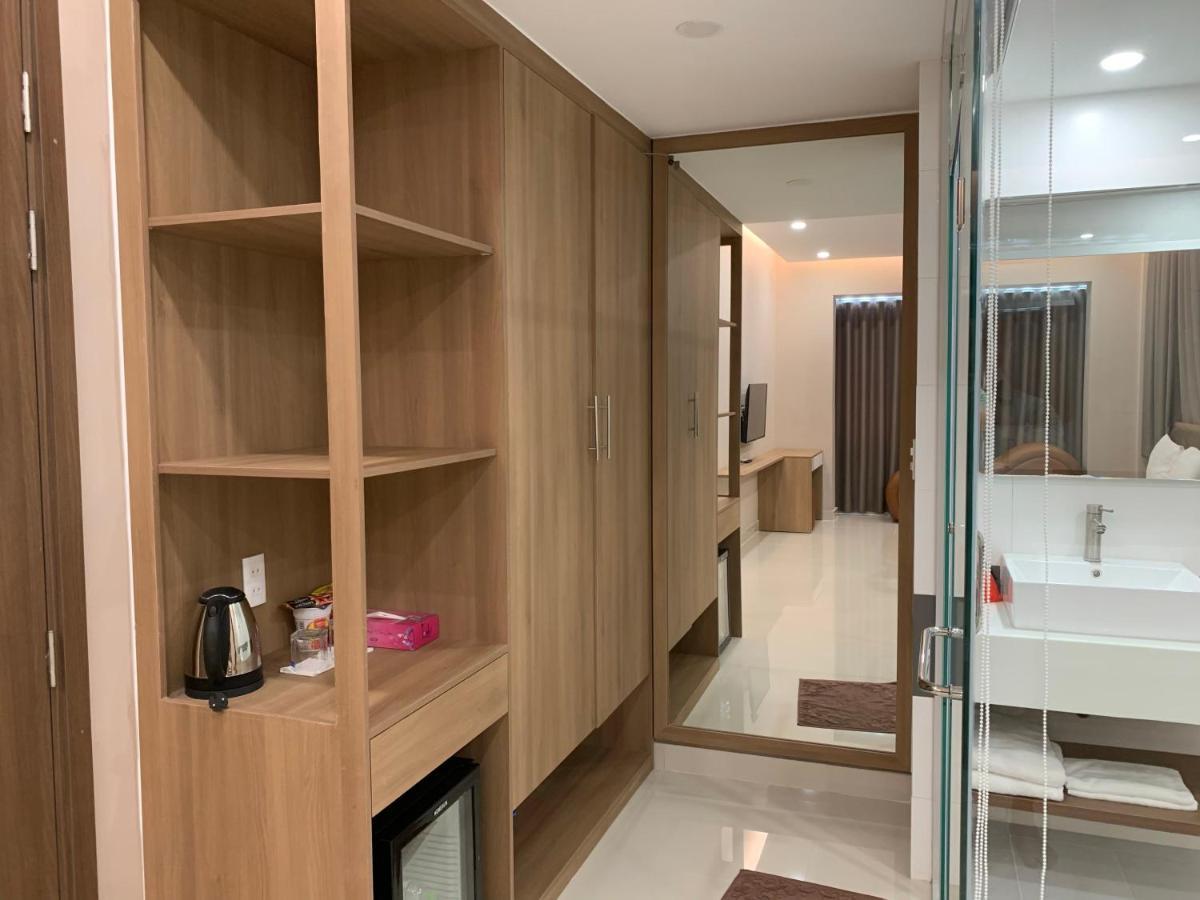 Tan Cuu Long Hotel Хошимин Екстериор снимка