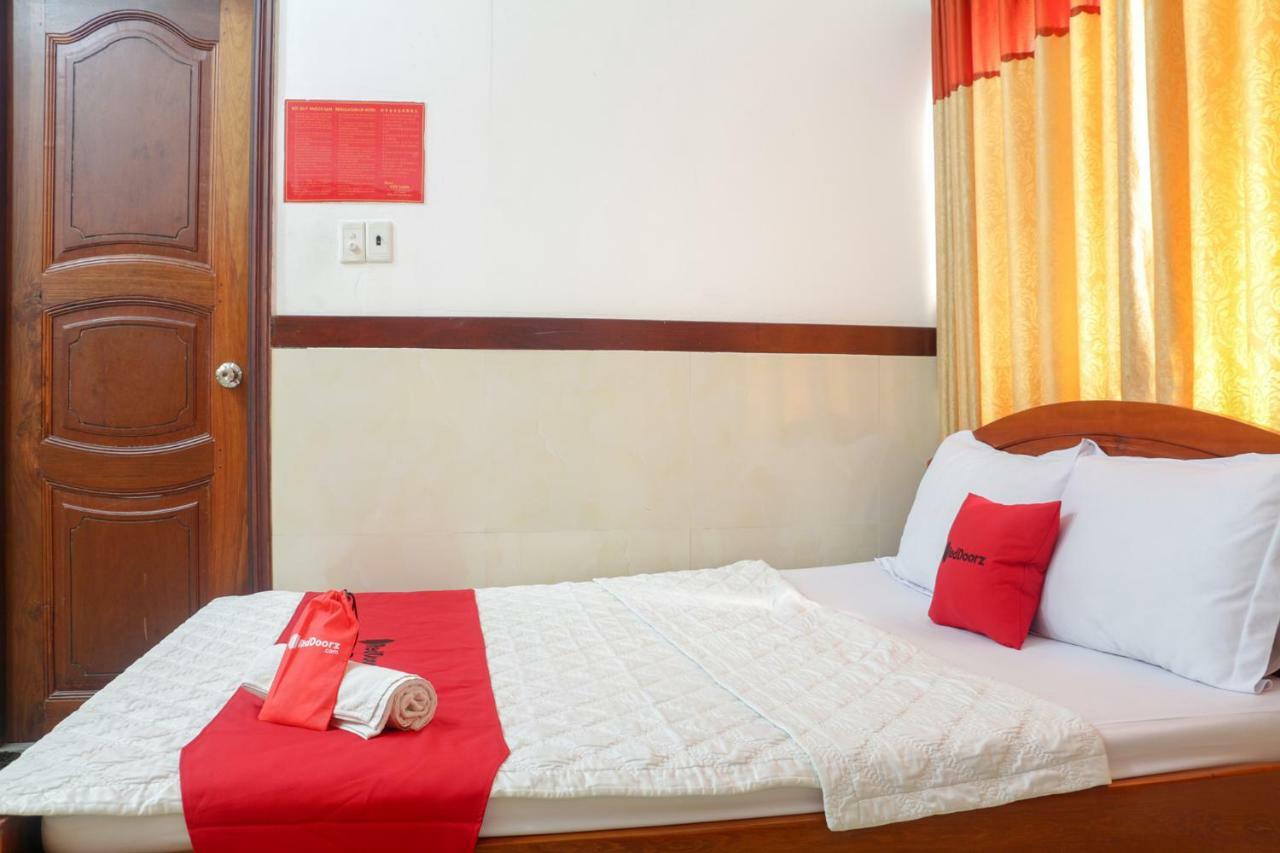 Tan Cuu Long Hotel Хошимин Екстериор снимка