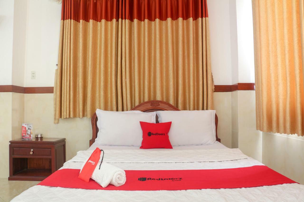 Tan Cuu Long Hotel Хошимин Екстериор снимка