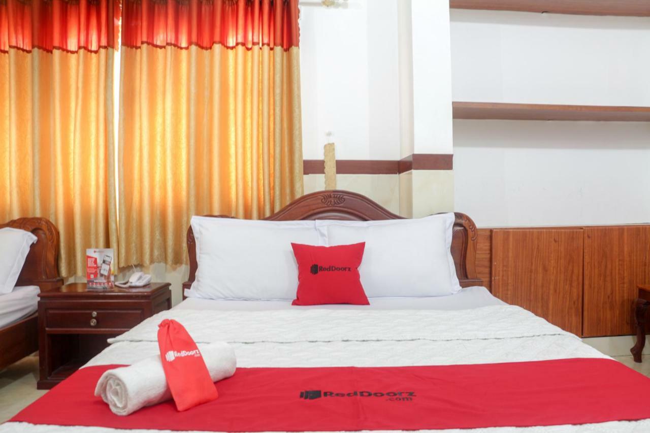 Tan Cuu Long Hotel Хошимин Екстериор снимка