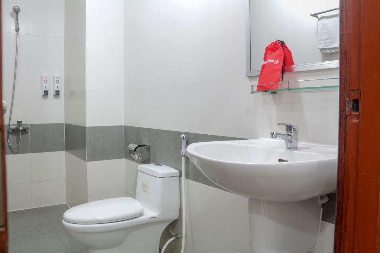 Tan Cuu Long Hotel Хошимин Екстериор снимка